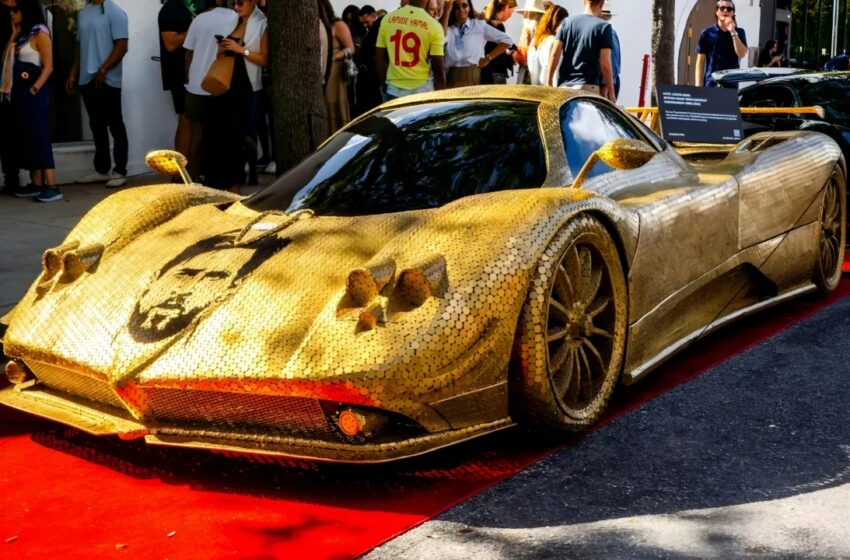  Pagani Zonda Berlapis 100.000 Koin dan Wajah Messi Jadi Karya Seni di Miami