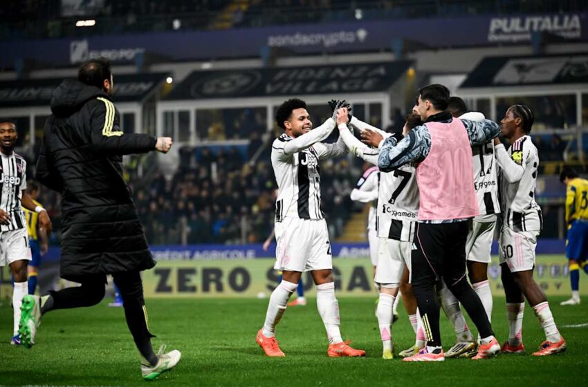  Menang Telak di Kandang Parma, Juve Tempel 3 Besar Klasemen