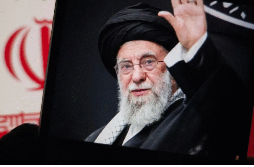  Detik-Detik Terakhir Sang Pemimpin Tertinggi: Serangan AS-Israel Tewaskan Khamenei